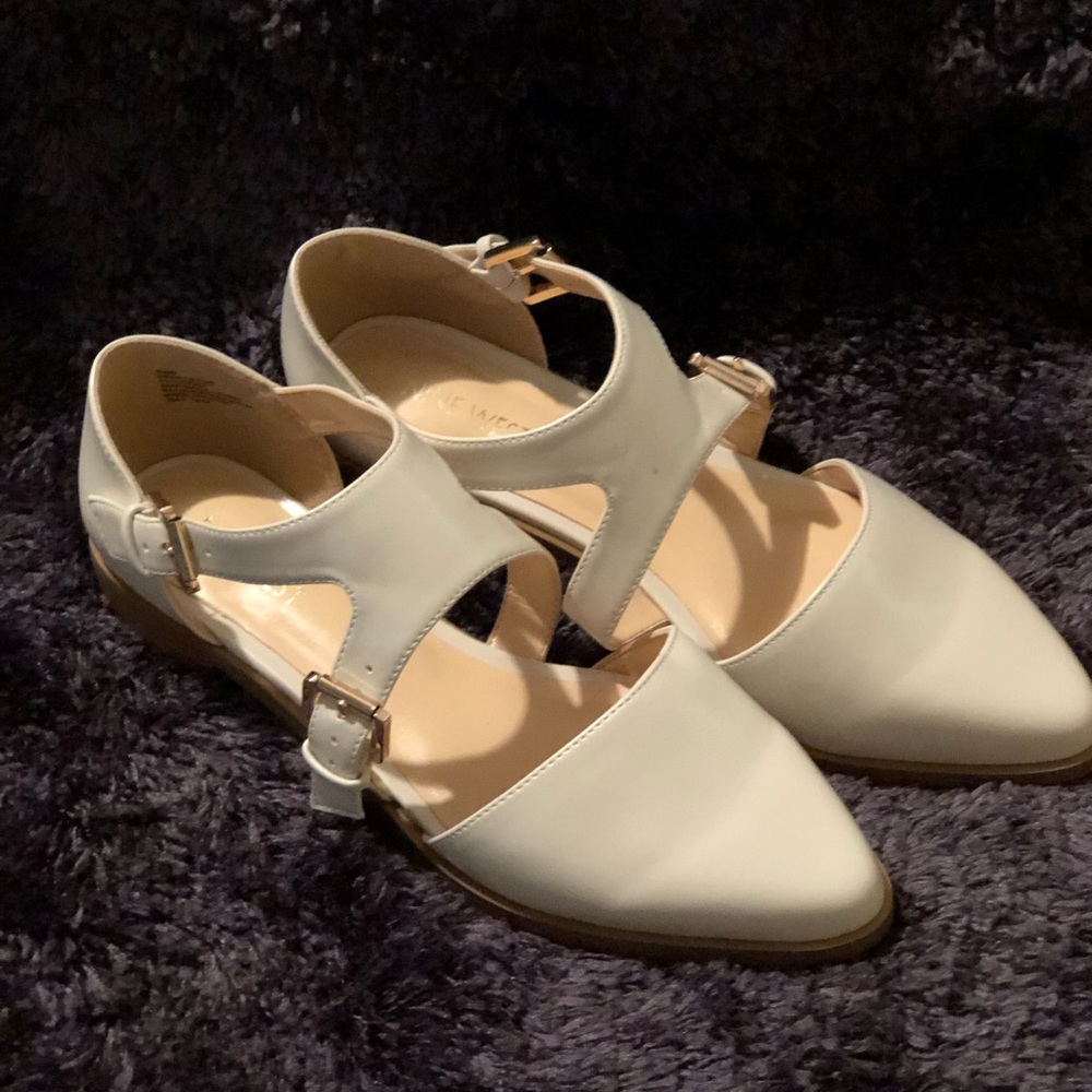 Ladies Dress Flats